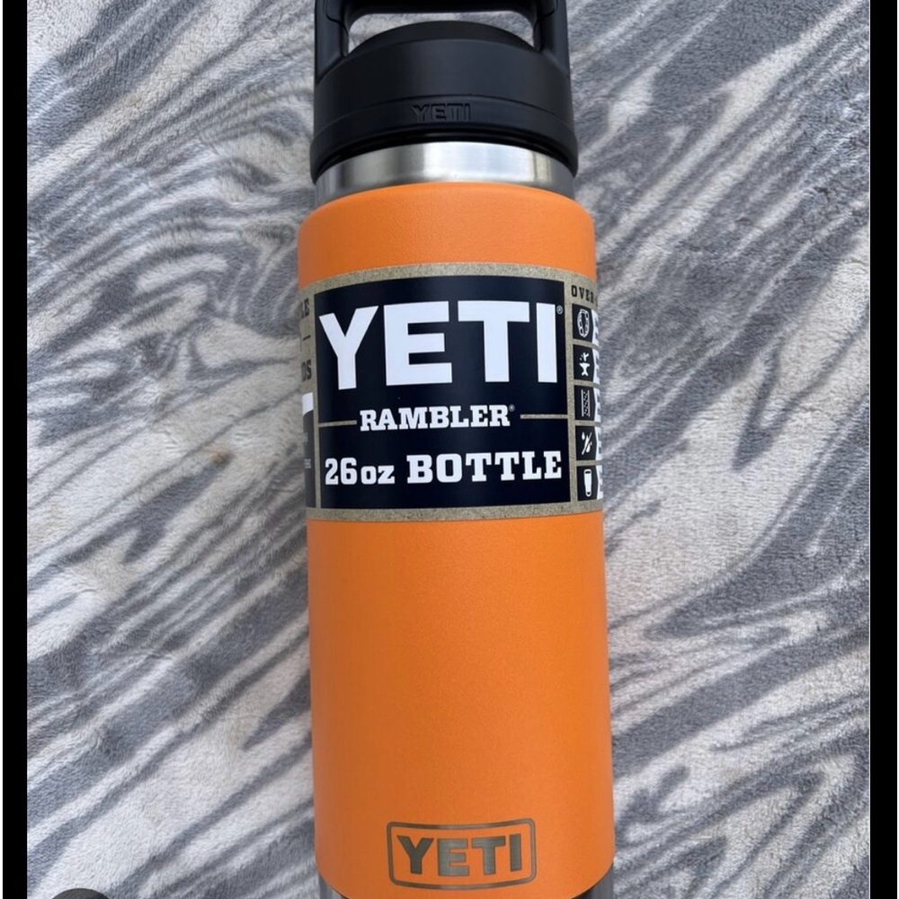 Discontinued King Crab Orange 26oz Yeti Rambler With Chug Lid